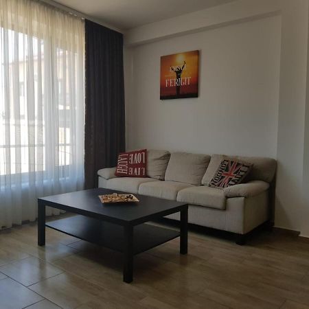 Aparthomes Fundeni 부쿠레슈티 외부 사진