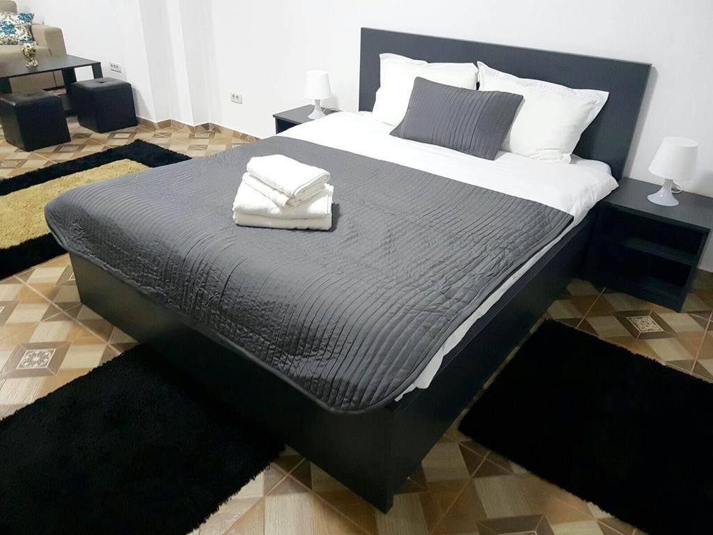 Aparthomes Fundeni 부쿠레슈티 외부 사진